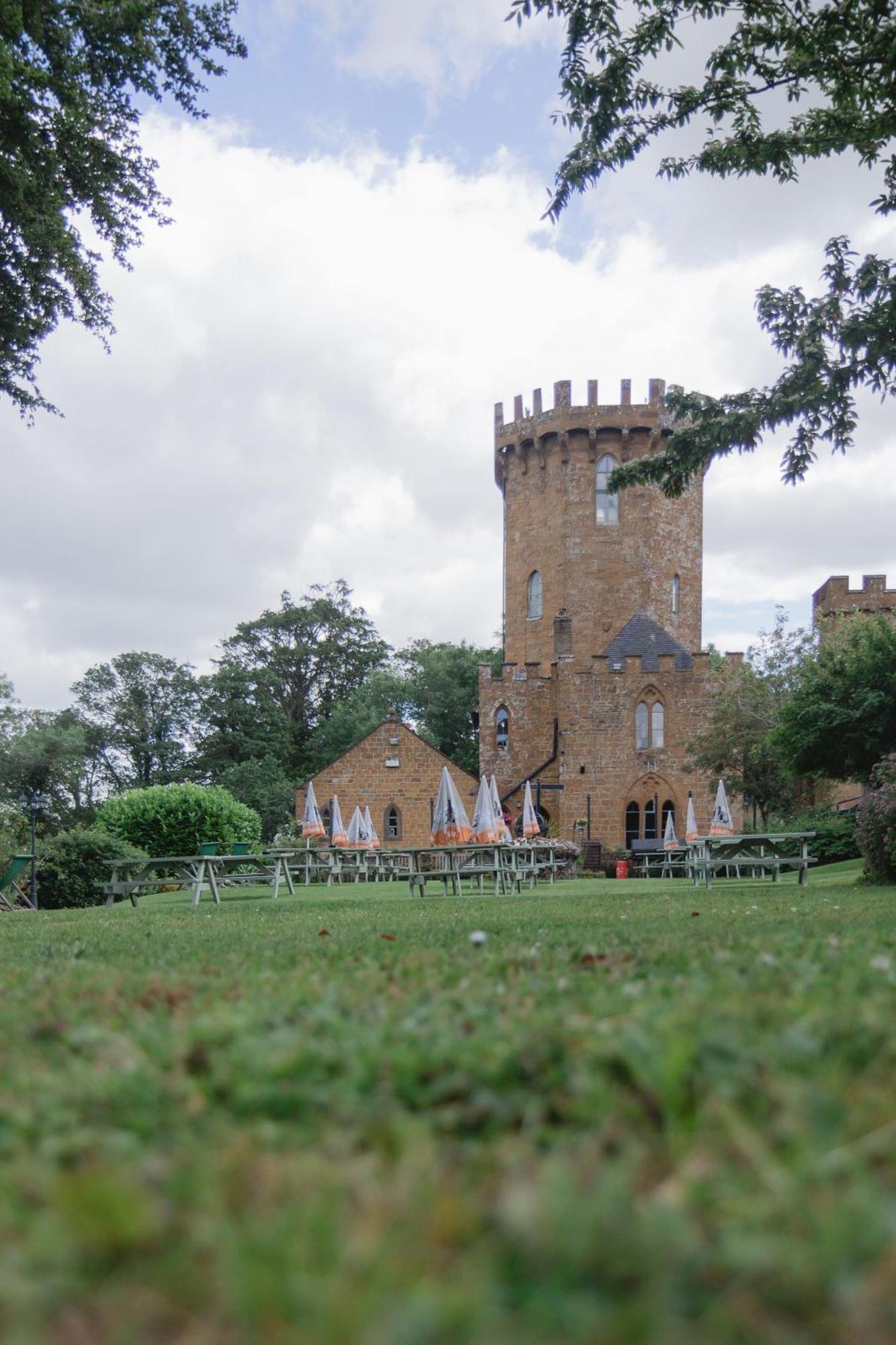 Отель Castle At Edgehill Ratley Экстерьер фото